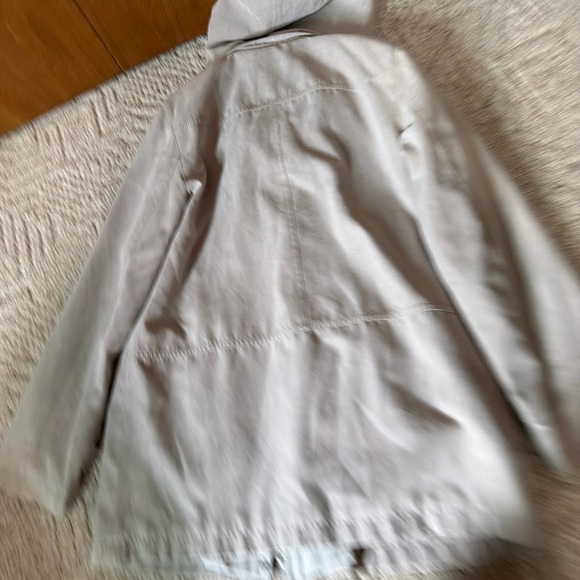 Gallery Light Beige Hooded Trench Coat - Picture 7 of 9